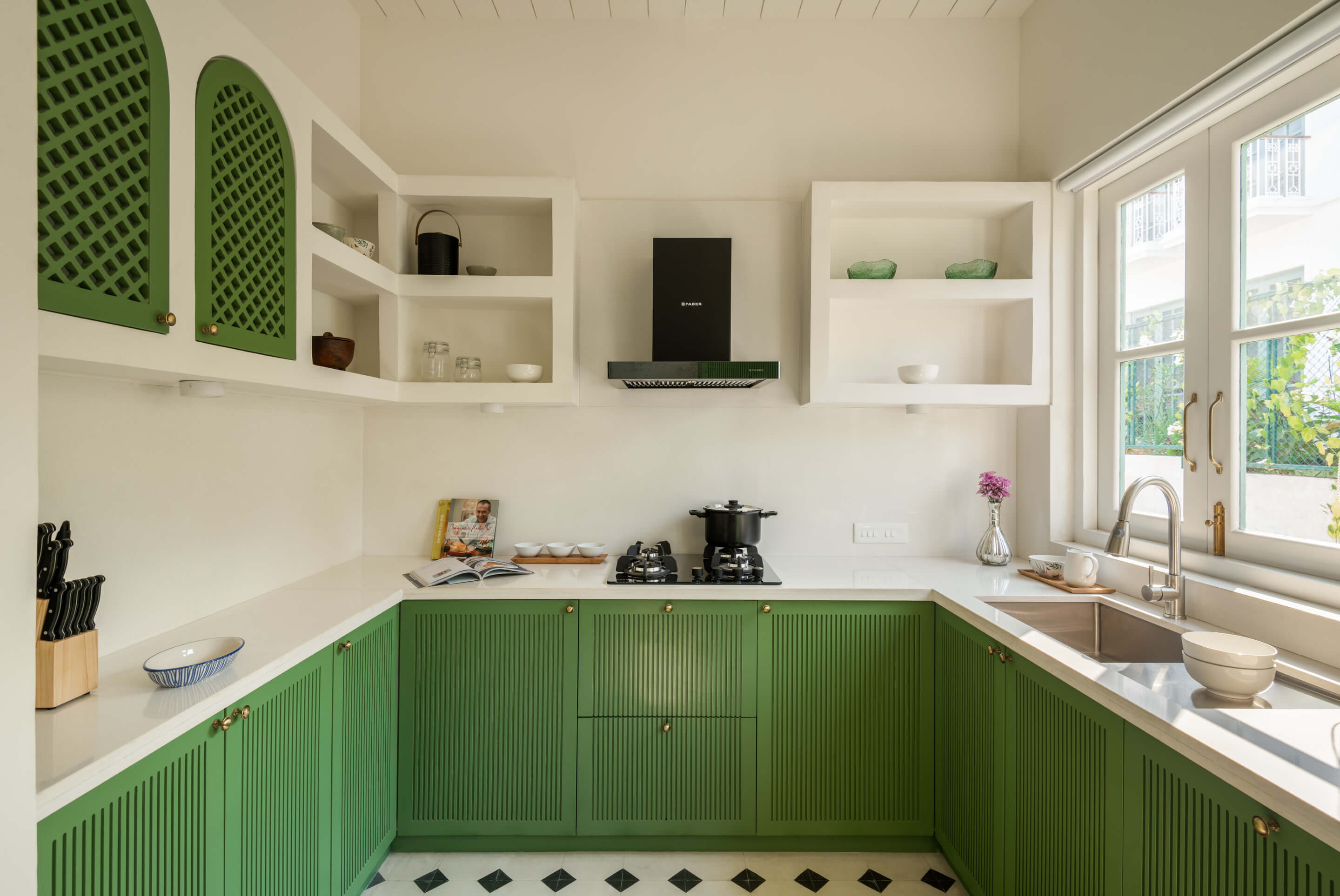 3BHKZV57(U3) - Assagao