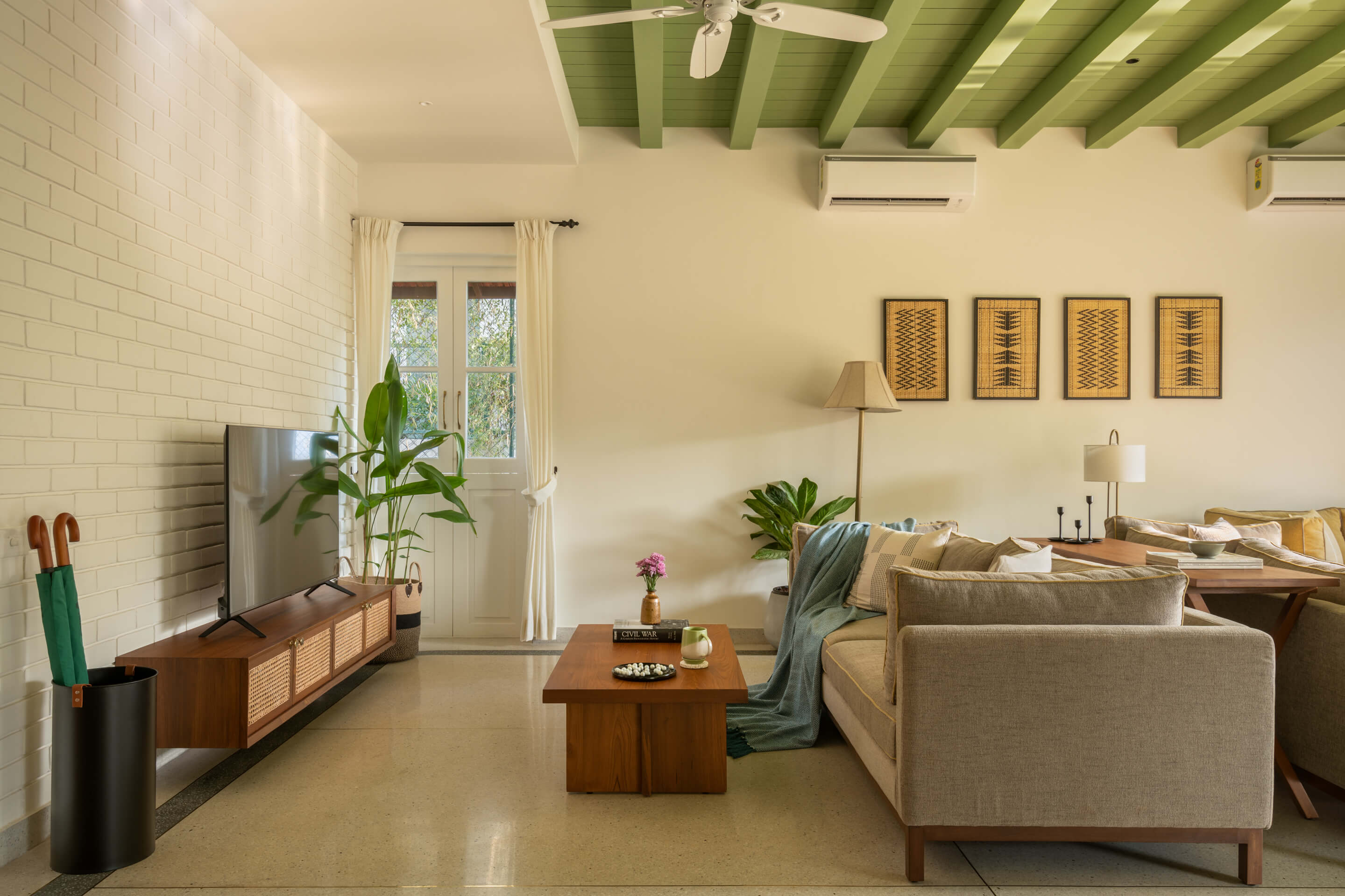 3BHKZV57(U3) - Assagao