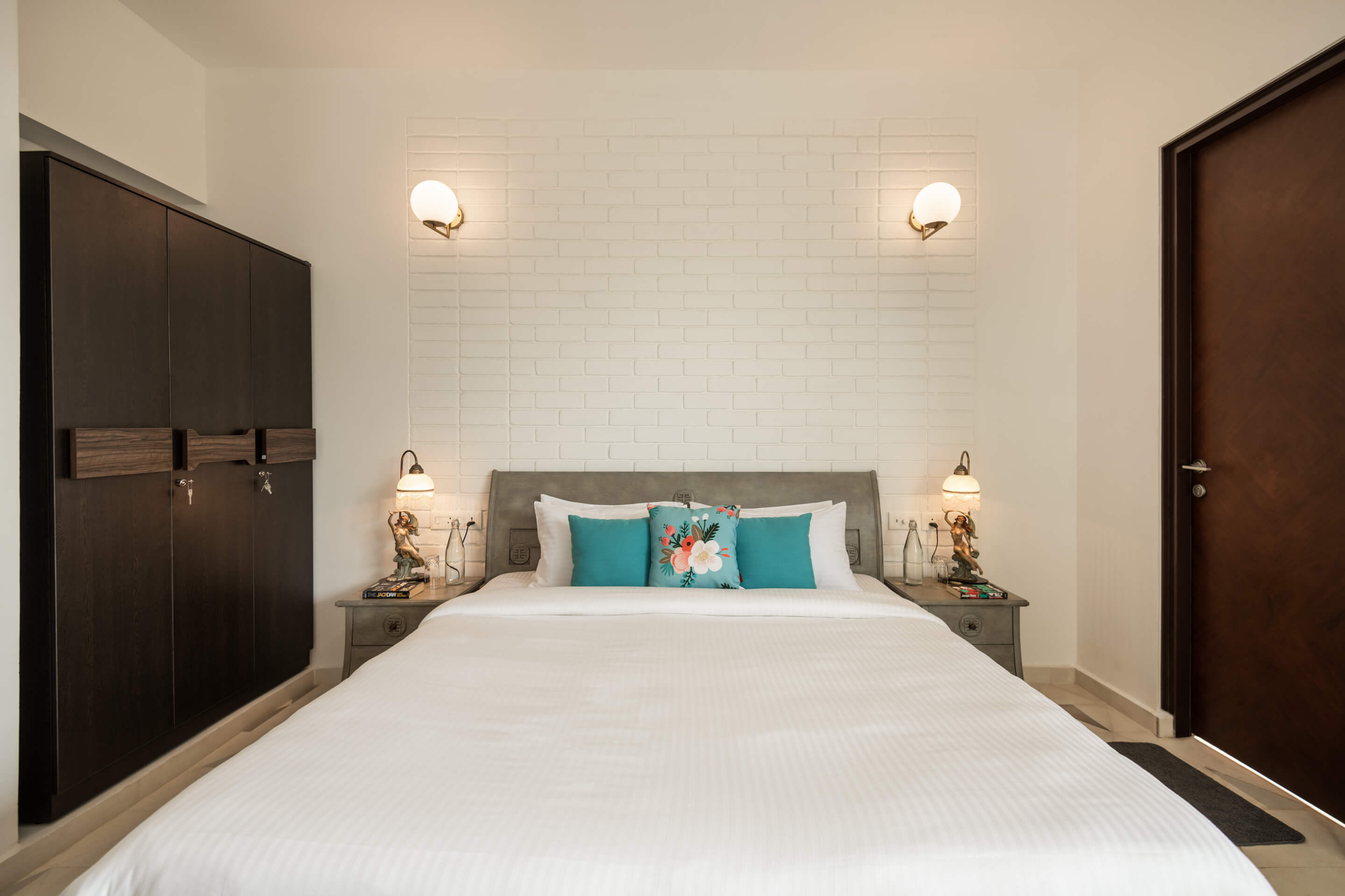 2BHKZV01(U8) - Vagator